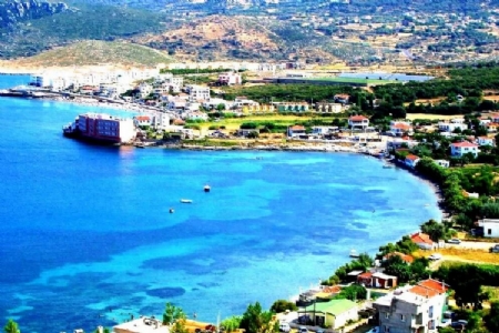 �zmir'in En G�zde Tatil Mekan� �e�me